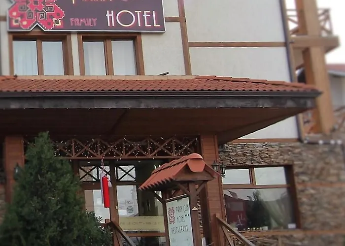 Pirina Club Hotel 3*