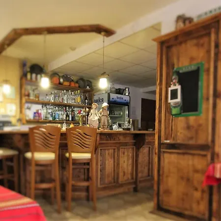 Hotel Pirina Club 3*