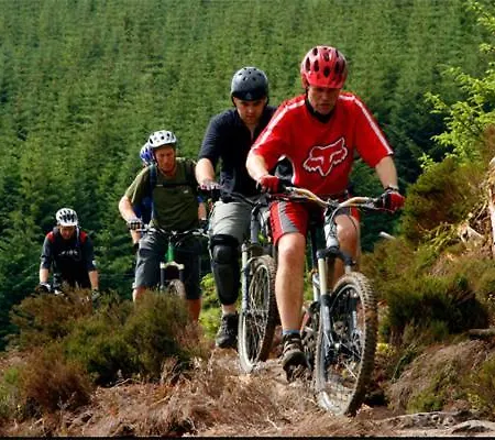 Hotel Pirina Club 3*