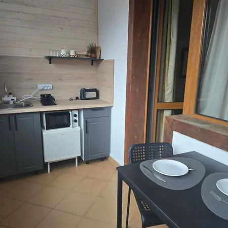 Отель Pirina Club