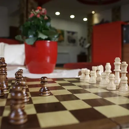 Pirina Club ホテル