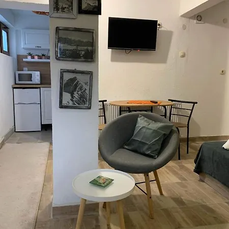 ホテル Pirina Club